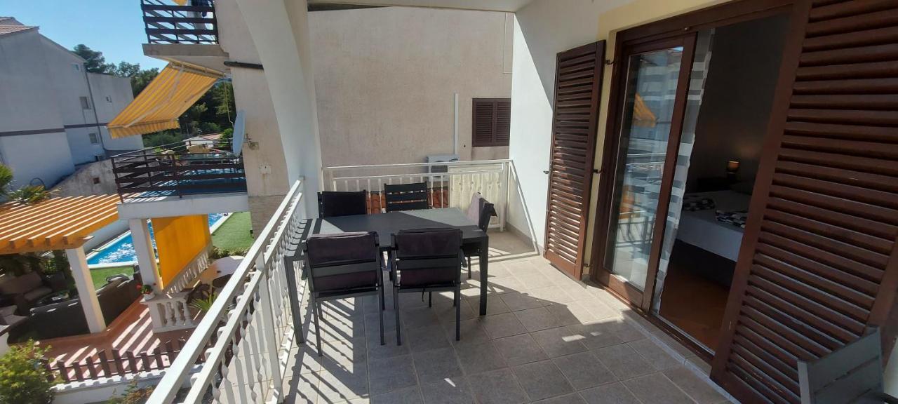 Apartments Skelin Vodice Extérieur photo