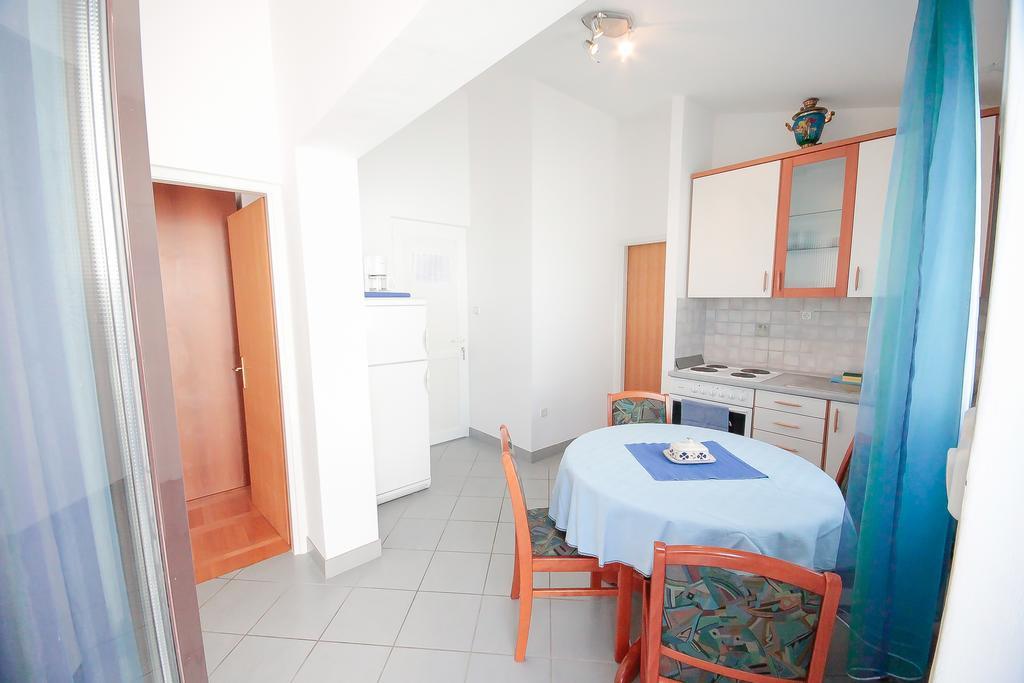 Apartments Skelin Vodice Chambre photo