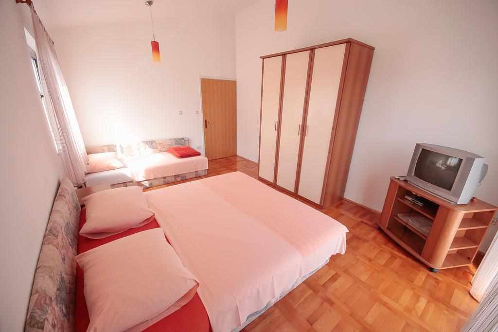 Apartments Skelin Vodice Chambre photo