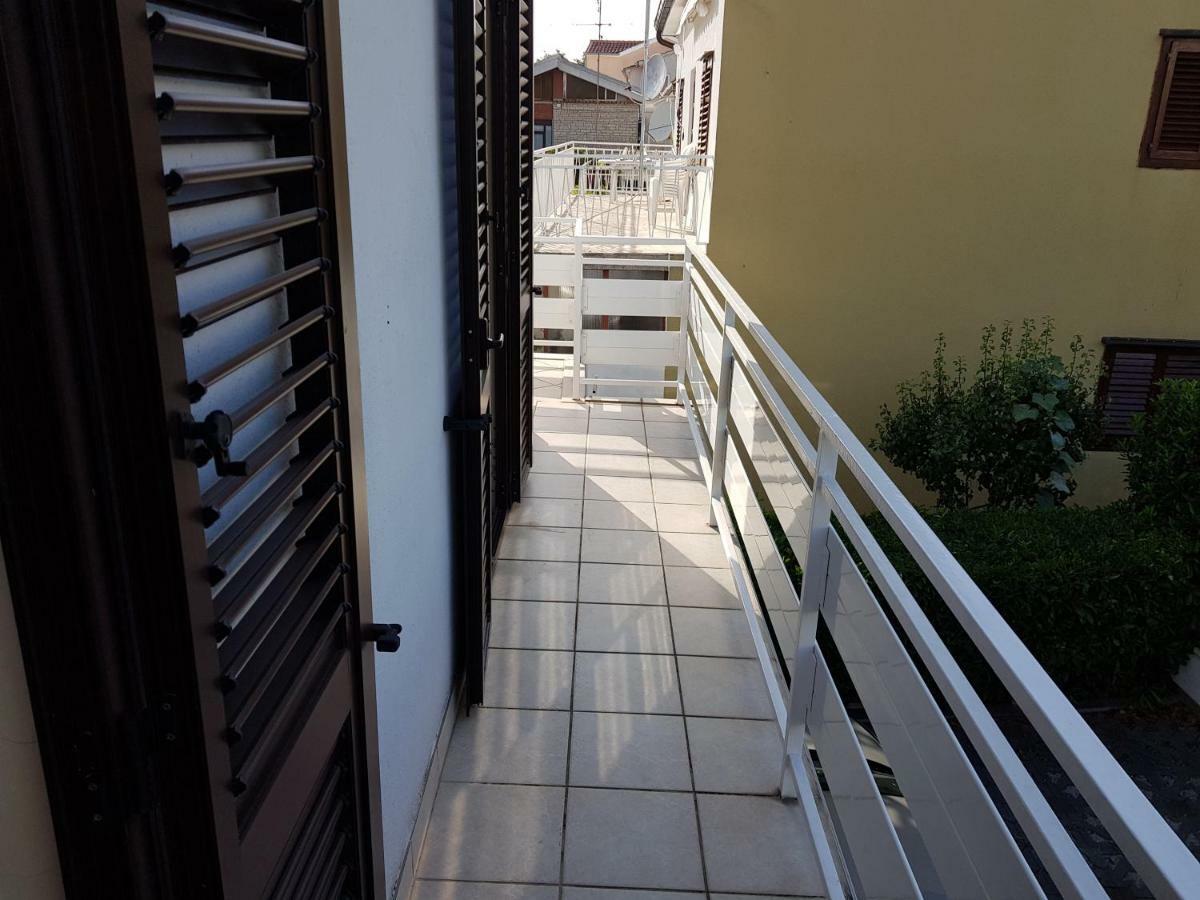 Apartments Skelin Vodice Extérieur photo